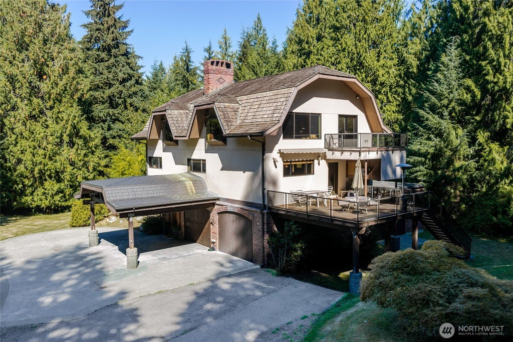 Photo of 12202 SW 164th Street, Vashon, WA 98070 (MLS # 2585022)