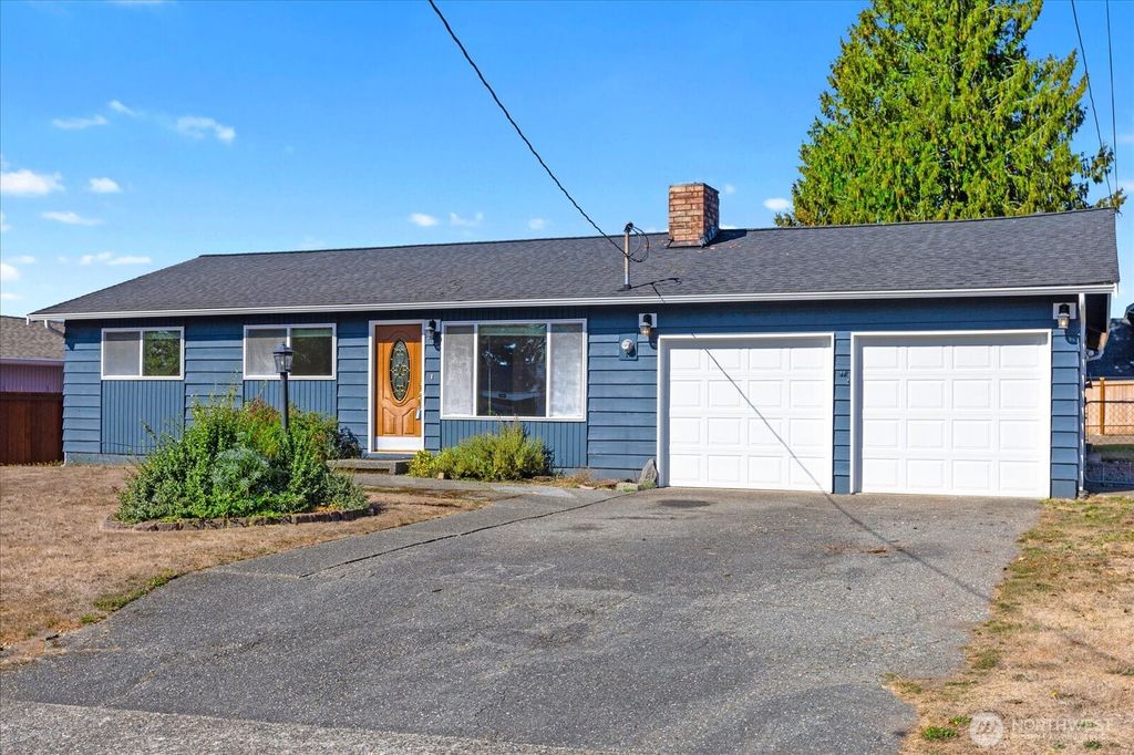 Photo of 6921 188th Place SW, Lynnwood, WA 98036 (MLS # 2434402)