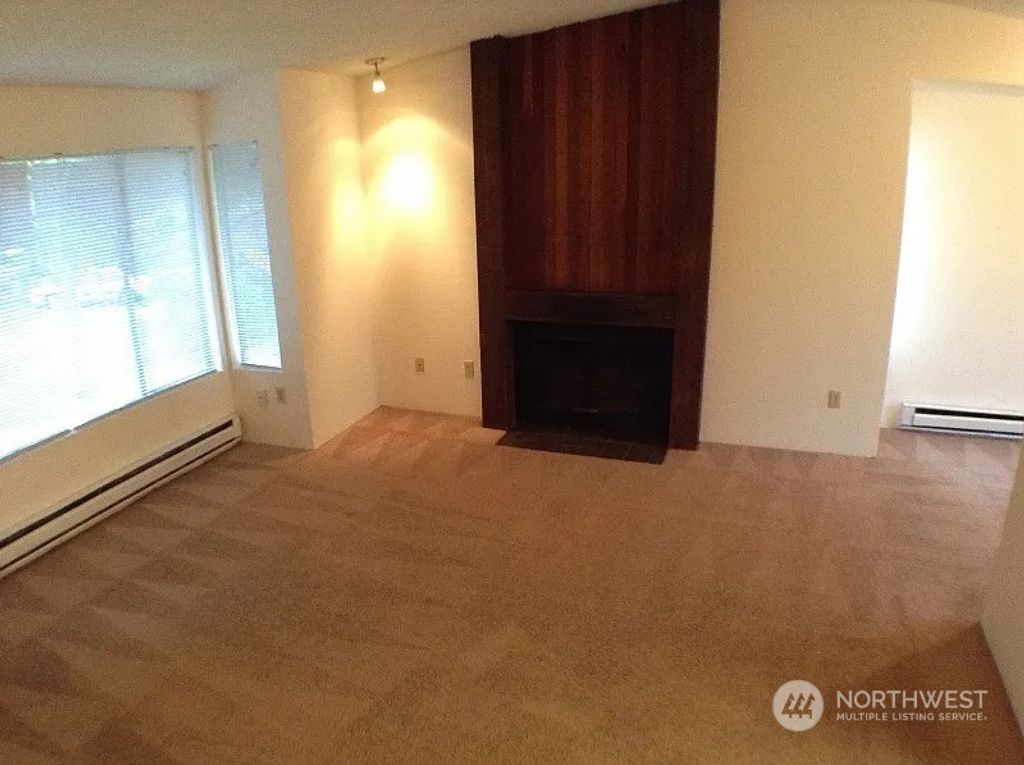 Photo of 6008 Kenwood Drive, Everett, WA 98203 (MLS # 2159605)