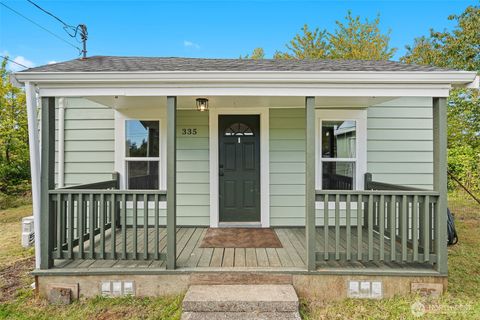 Photo of 335 11th Street S, Montesano, WA 98563 (MLS # 2444577)