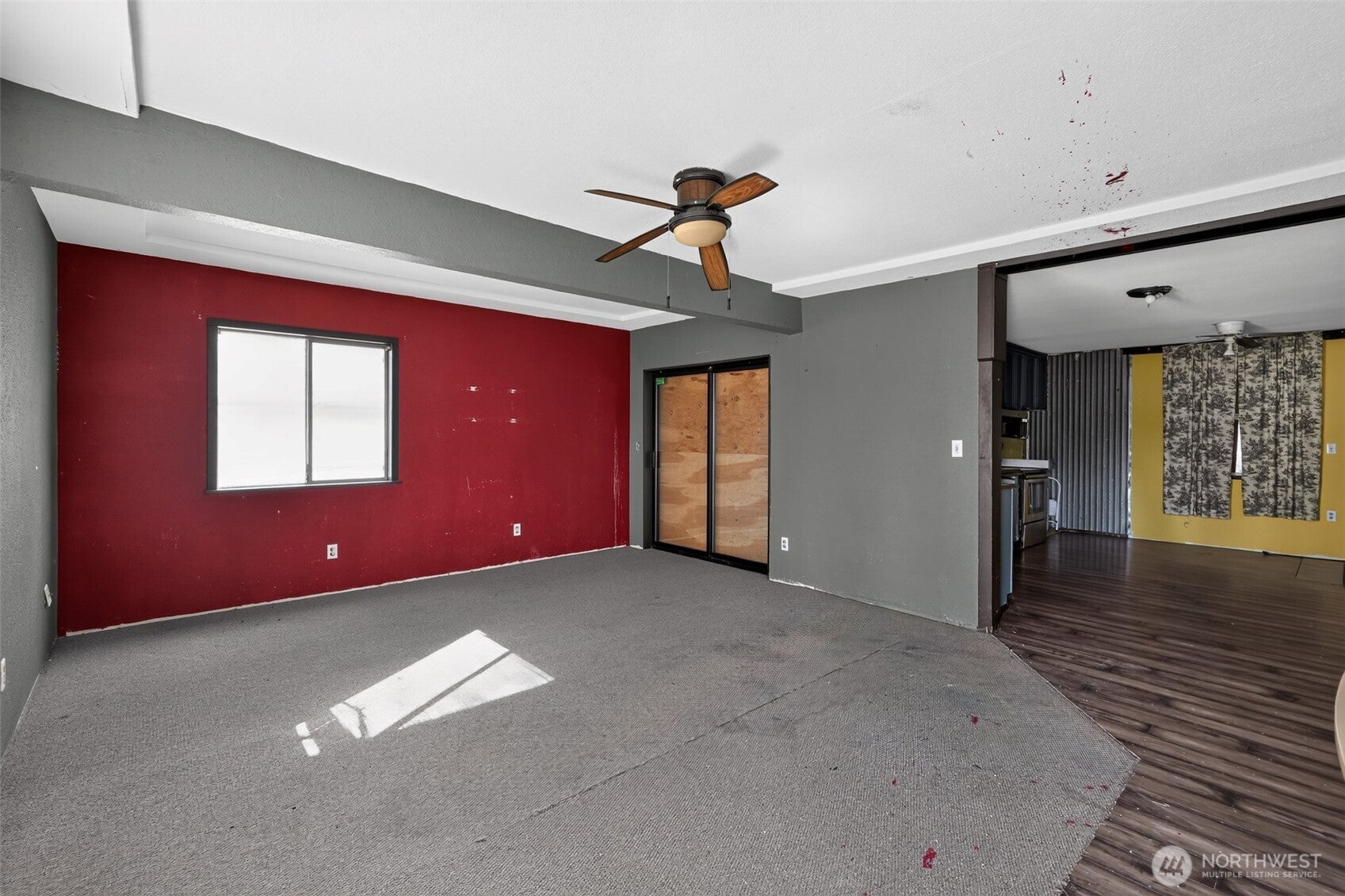 9305 Golden Given Road E