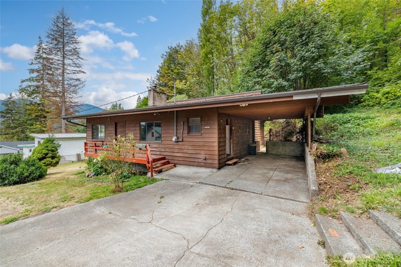 7222 Siedel Place