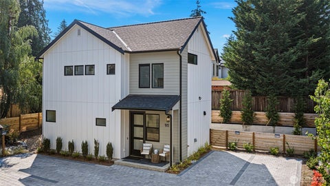 Photo of 9513 132nd Avenue NE, Kirkland, WA 98033 (MLS # 2488634)