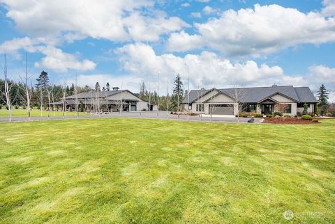 Photo of 302 Waters Road, Castle Rock, WA 98611 (MLS # 2486766)