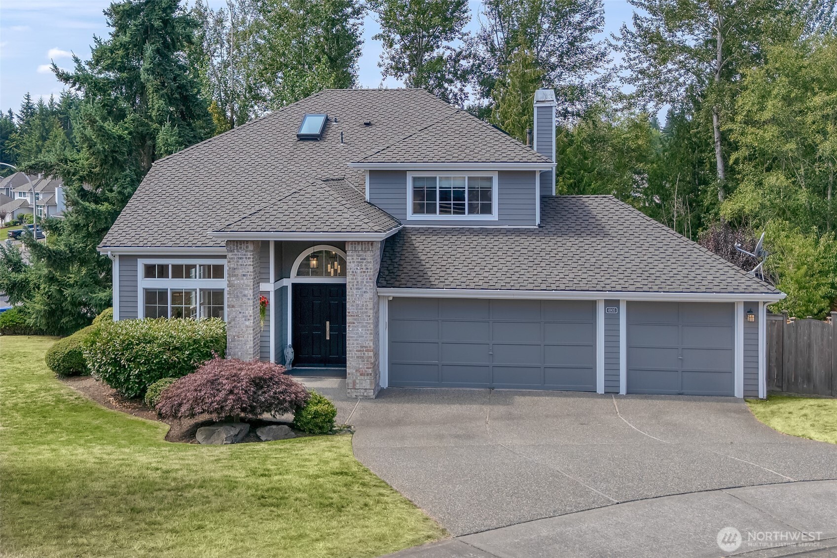 4905 NE 19th Court
