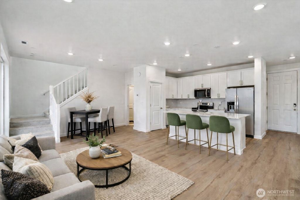 Photo of 1443 121ST Avenue SE #MB 08, Lake Stevens, WA 98258 (MLS # 2382779)