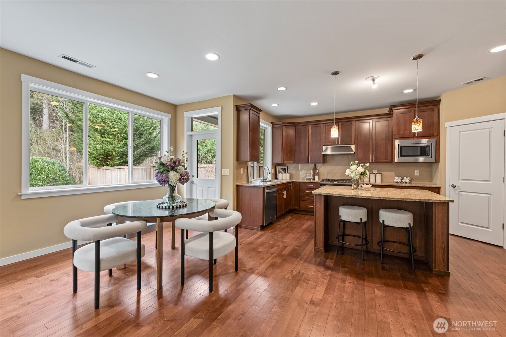 10303 238th Place NE