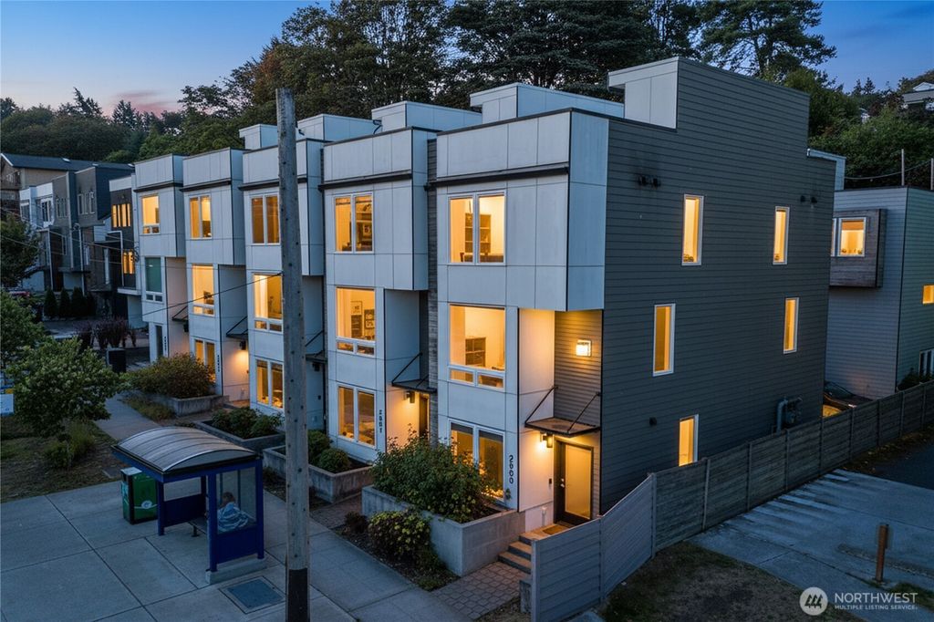 Photo of 2833 3rd Avenue W, Seattle, WA 98119 (MLS # 2485273)