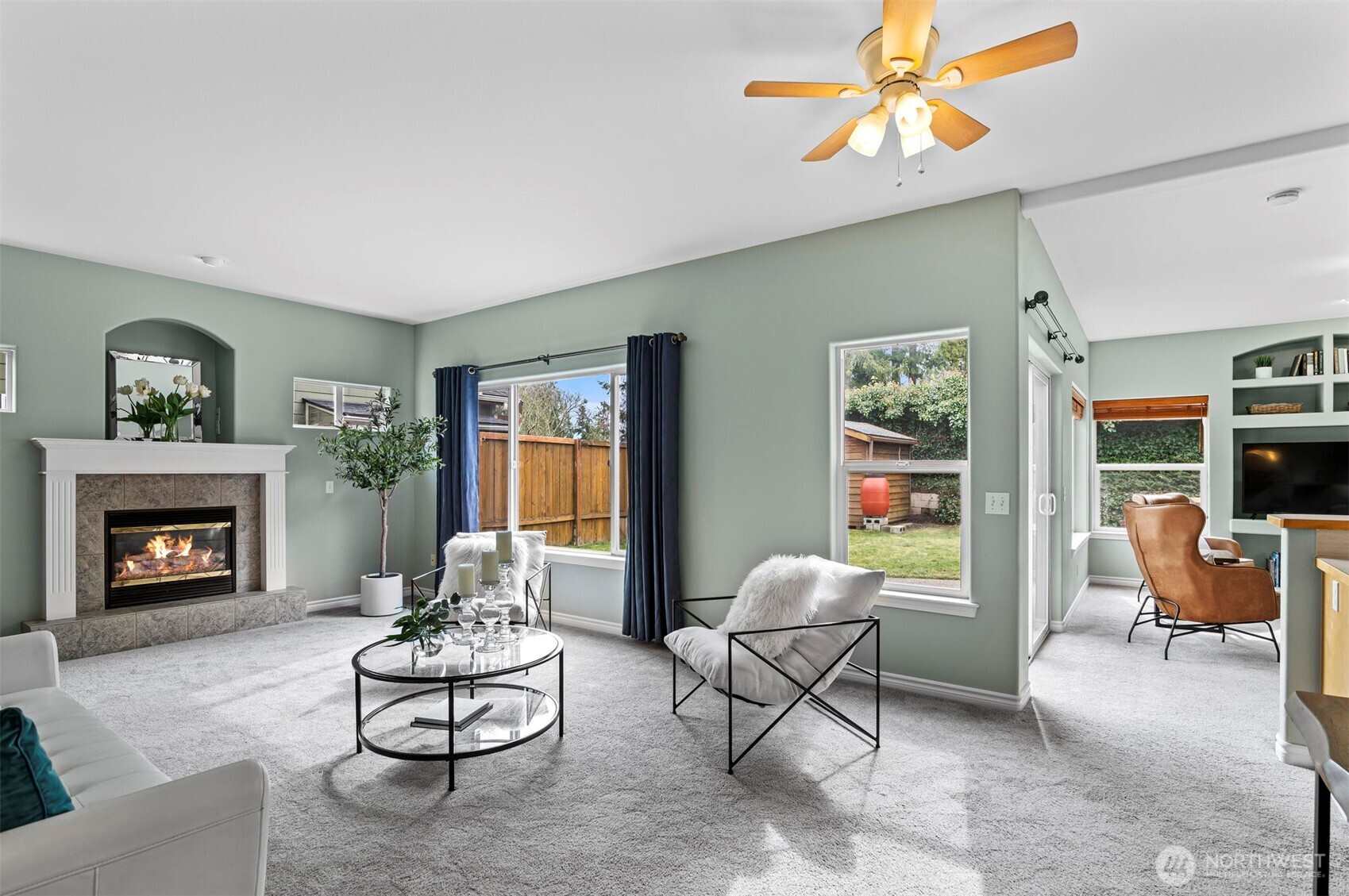 Bellingham, Washington 98229, United States, 3 Bedrooms Bedrooms, ,2 BathroomsBathrooms,Residential,Pending,106678