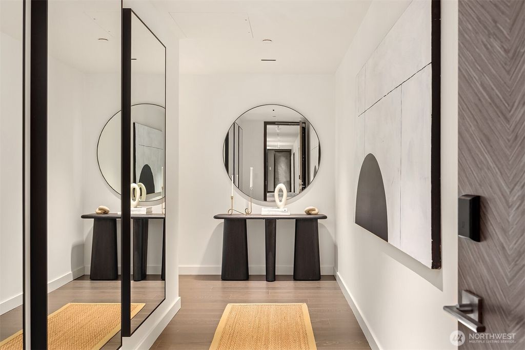 Photo of 838 Avenue Square NE #1403, Bellevue, WA 98004 (MLS # 2470785)