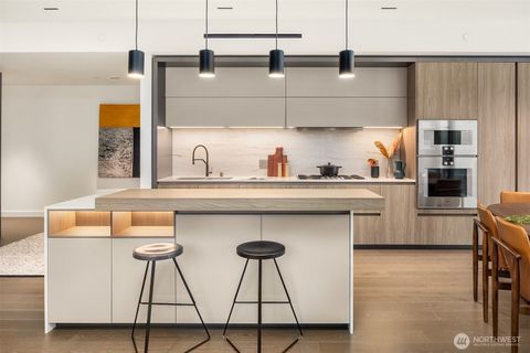 Photo of 838 Avenue Square NE #1403, Bellevue, WA 98004 (MLS # 2470785)