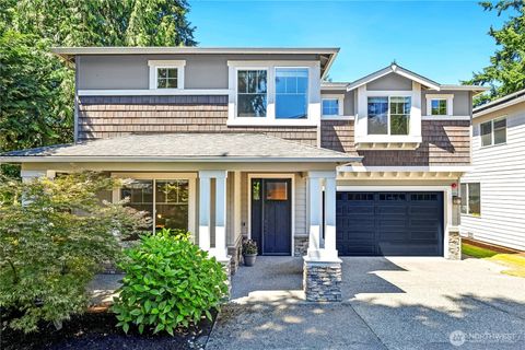 Photo of 6555 125th Avenue NE, Kirkland, WA 98033 (MLS # 2400479)