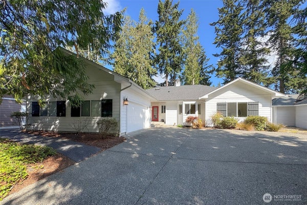 121 HARLEMAN DR, SEQUIM, WA 98382 - Image 62d6b2fbef943ca5638260e524e9b8ee/1618546404