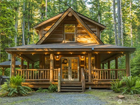 Photo of 7482 Miller Way, Deming, WA 98244 (MLS # 2534034)
