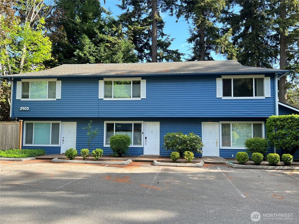 Photo of 3903 148th Avenue NE #A, Bellevue, WA 98007 (MLS # 2377923)