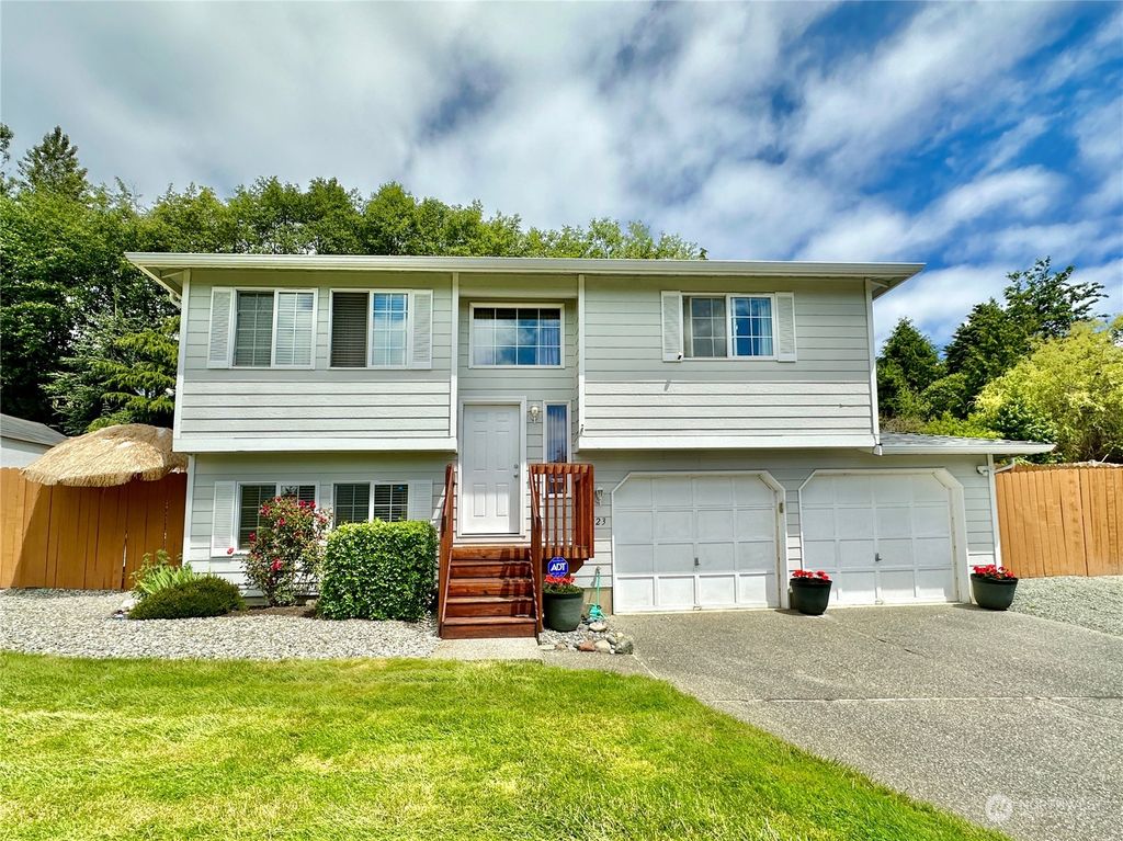 Photo of 7923 262nd Street NW, Stanwood, WA 98292 (MLS # 2251857)
