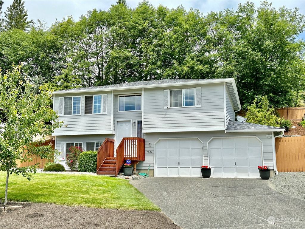 Photo of 7923 262nd Street NW, Stanwood, WA 98292 (MLS # 2251857)