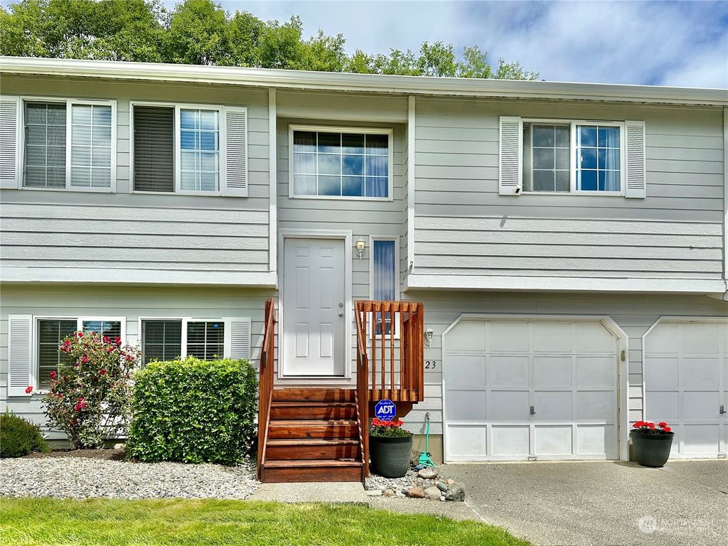 Photo of 7923 262nd Street NW, Stanwood, WA 98292 (MLS # 2251857)