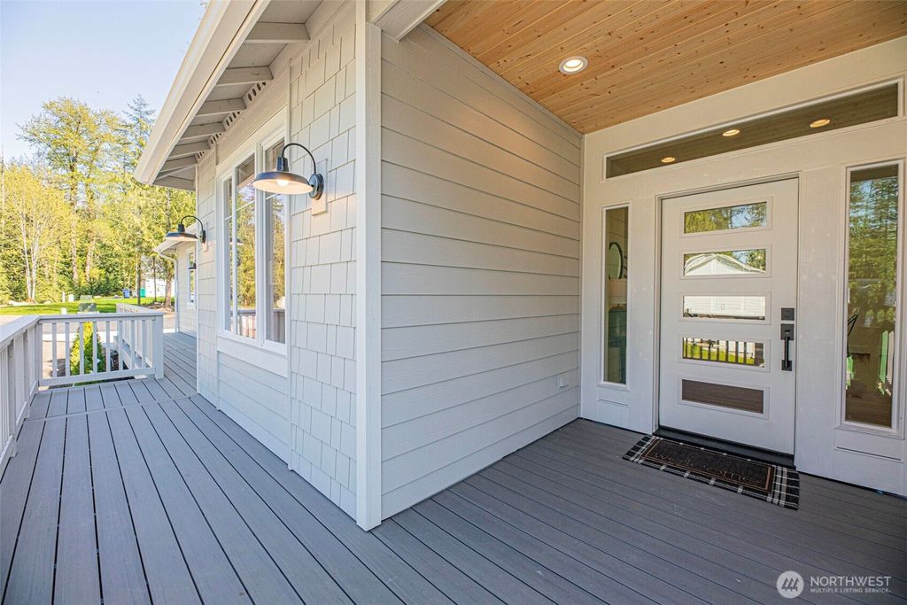Photo of 16806 62nd Street SE, Snohomish, WA 98290 (MLS # 2406901)