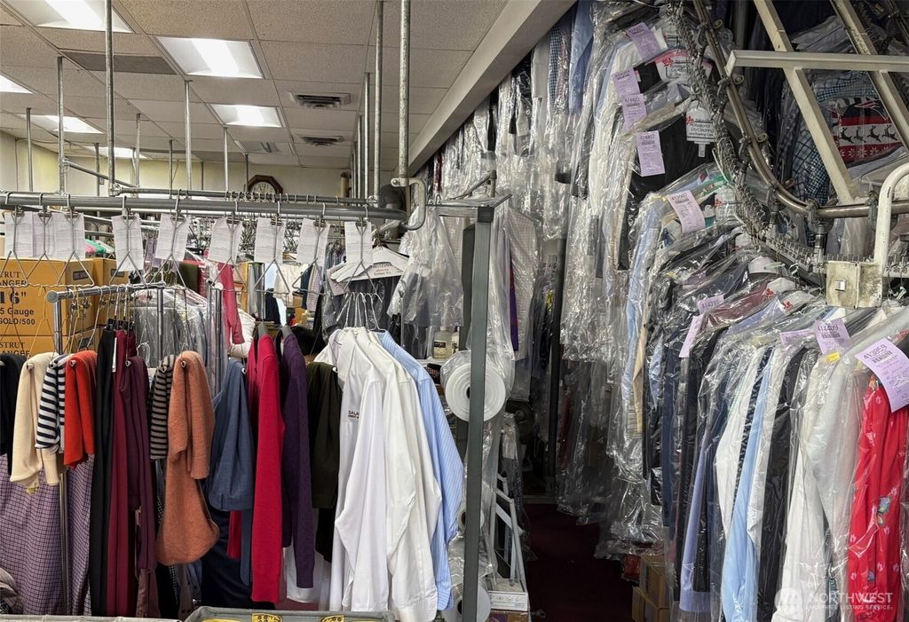 Photo of Kirkland, WA 98033 (MLS # 2462873)