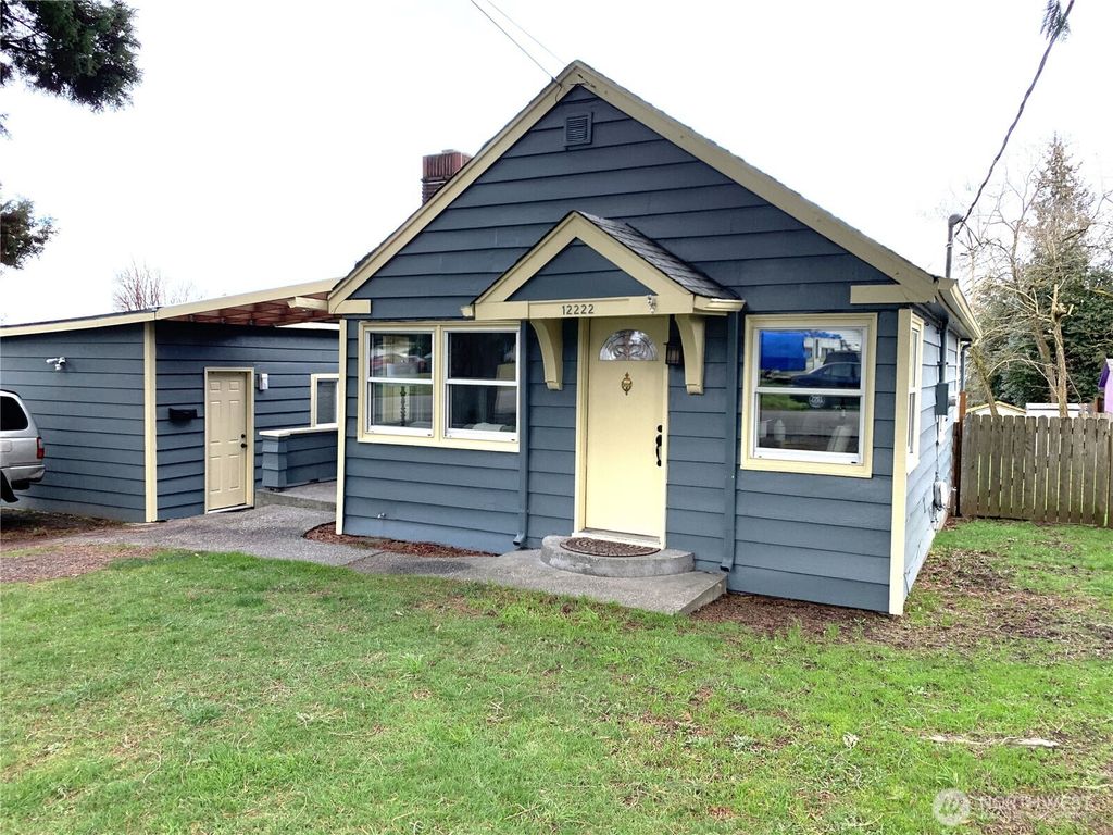 Photo of 12222 22nd Avenue S, Burien, WA 98168 (MLS # 2334871)