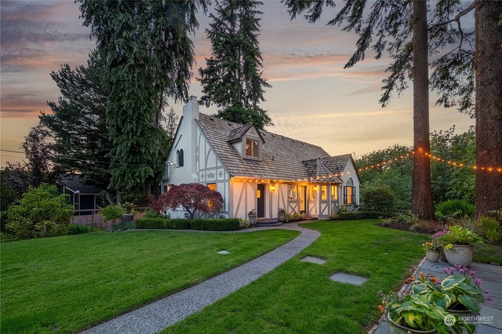 Photo of 368 NW 112th Street, Seattle, WA 98177 (MLS # 2245264)