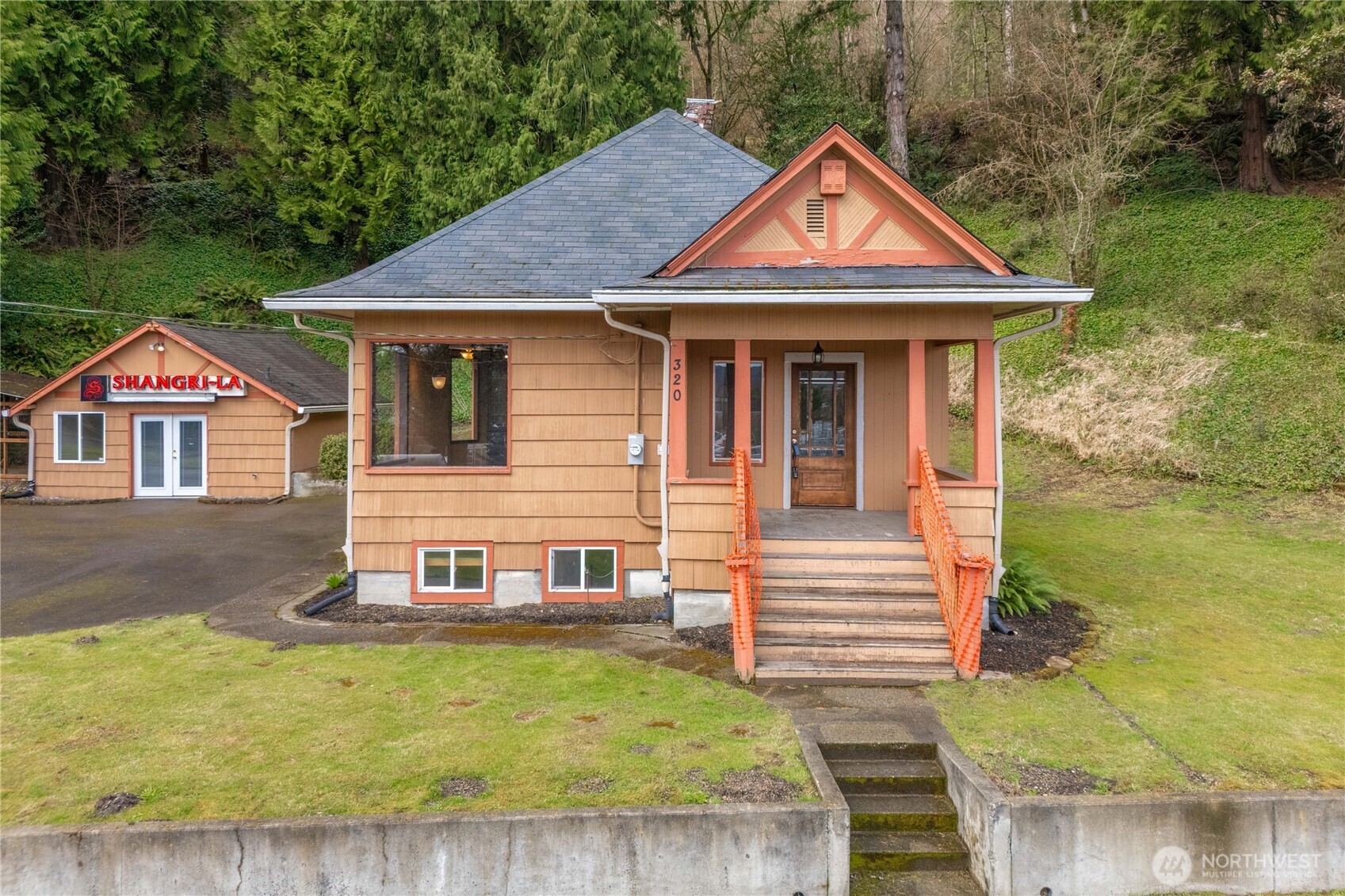 Listing image 6