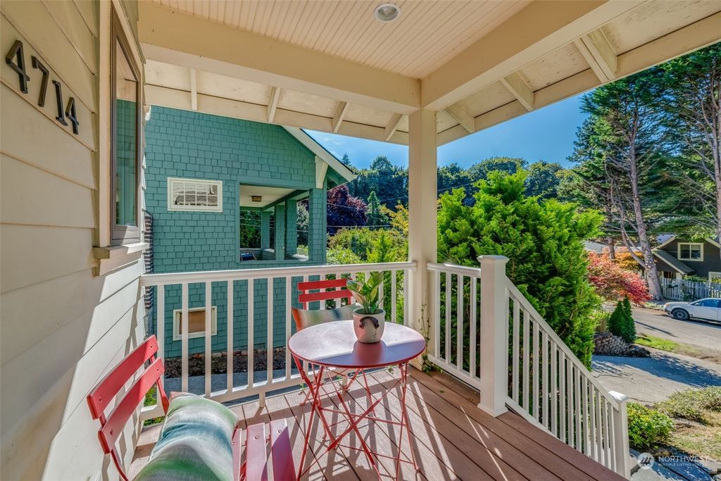 Photo of 4714 45th Avenue S, Seattle, WA 98118 (MLS # 2297549)