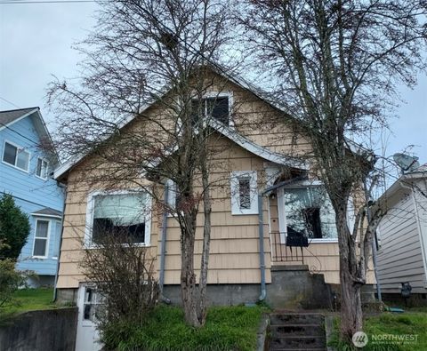 Photo of 1222 9th Street, Bremerton, WA 98337 (MLS # 2514134)