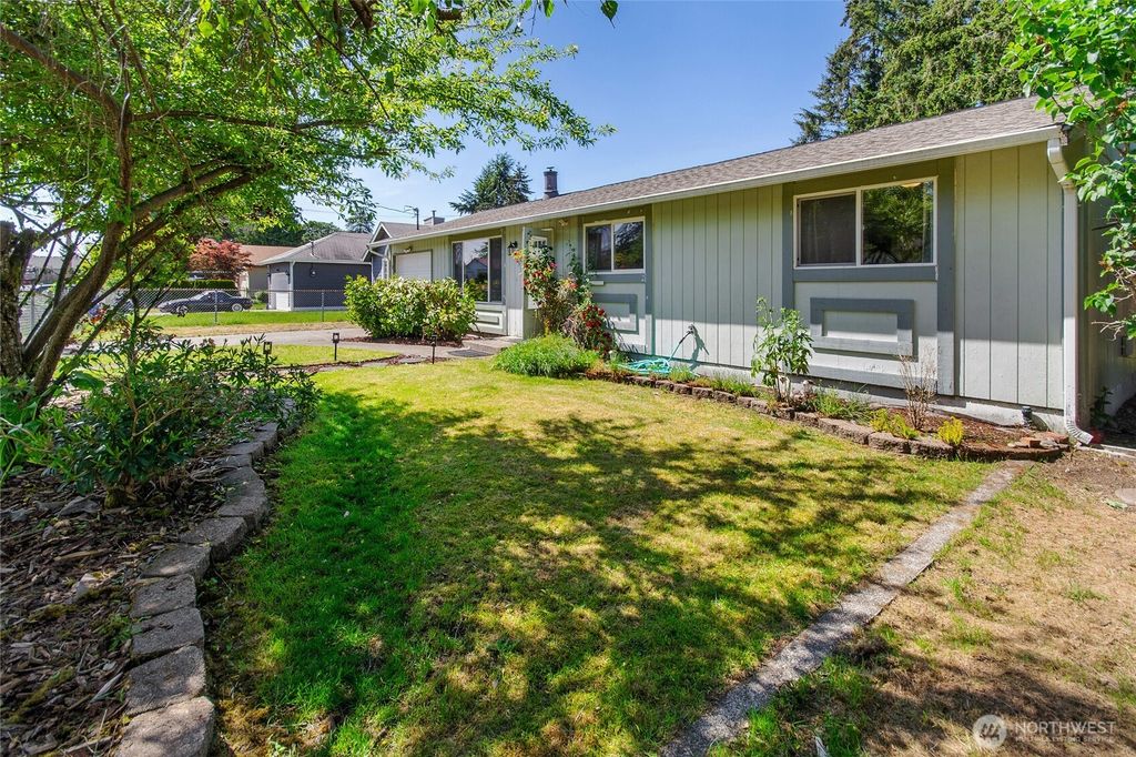 Photo of 759 134th Street S, Tacoma, WA 98444 (MLS # 2528784)