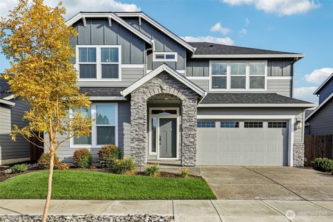 Photo of 714 SE 37th Street, Battle Ground, WA 98604 (MLS # 2439808)