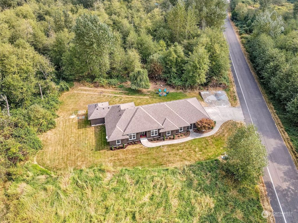 Photo of 503 164th Street NE, Arlington, WA 98223 (MLS # 1997089)