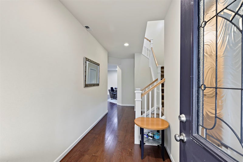 19527 33rd Drive SE
