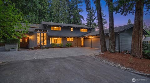 Photo of 2311 185th Place NE, Redmond, WA 98052 (MLS # 2550592)