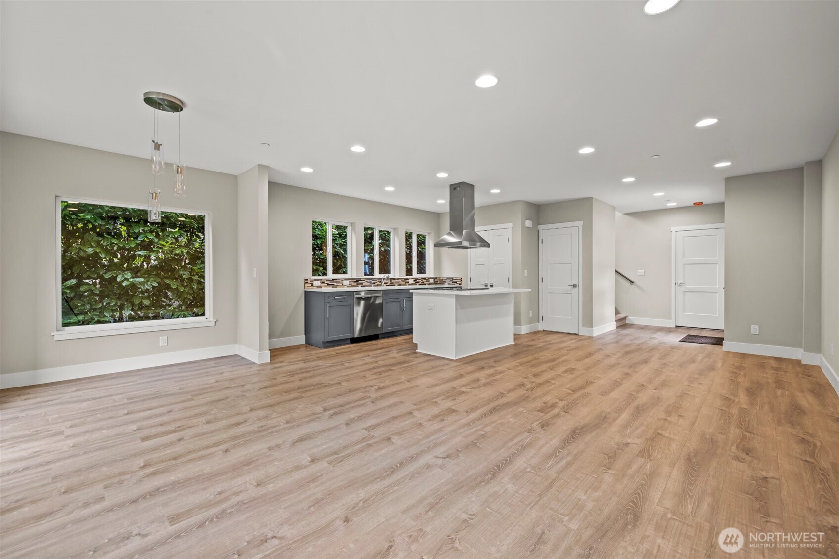 13055 2nd Avenue S A