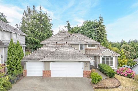 Photo of 10103 SE 225th Place, Kent, WA 98031 (MLS # 2547498)