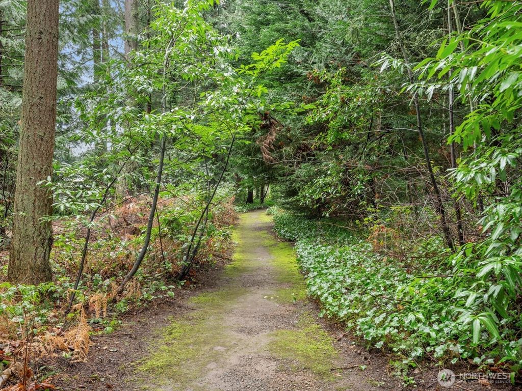 Photo of 20500 SE 32nd Drive, Bothell, WA 98012 (MLS # 2503492)