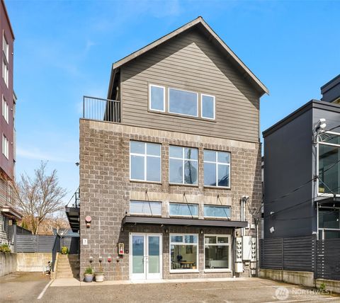 Photo of 1502 NW 52nd Street, Seattle, WA 98107 (MLS # 2499995)