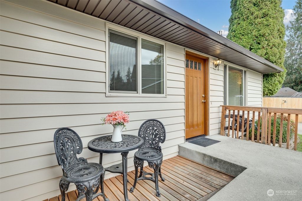 Photo of 4521 132nd Place NE, Marysville, WA 98271 (MLS # 2172404)