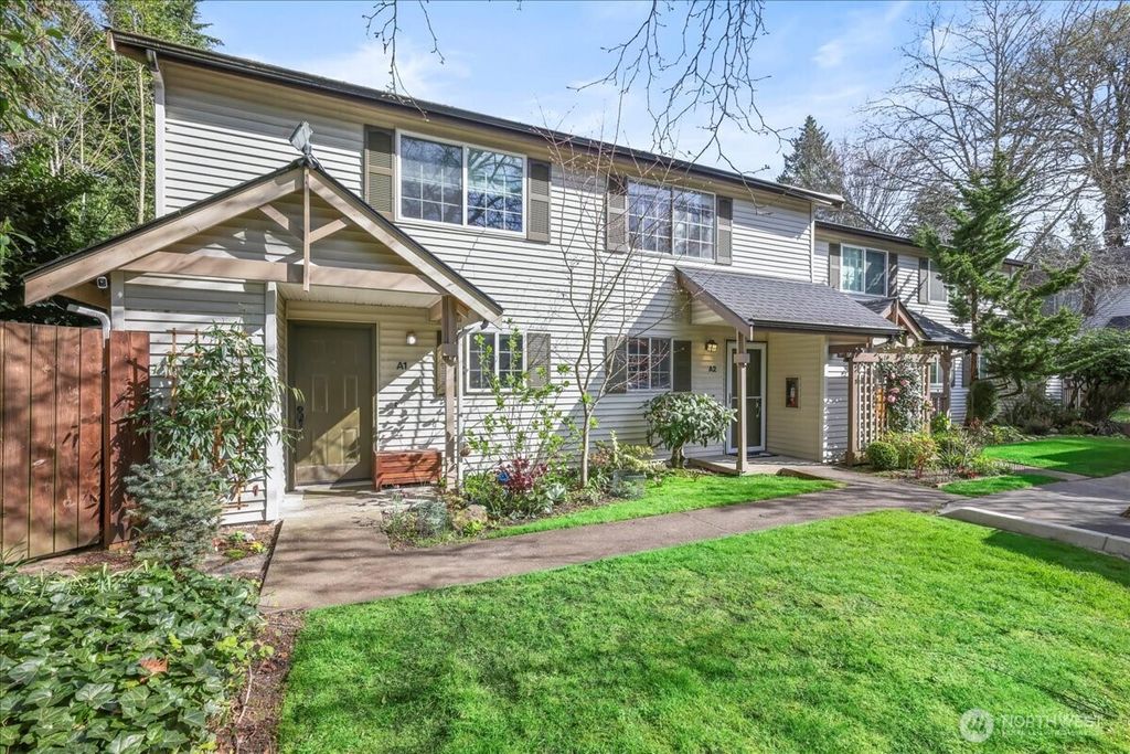 Photo of 15600 116th Avenue NE #A2, Bothell, WA 98011 (MLS # 2336846)