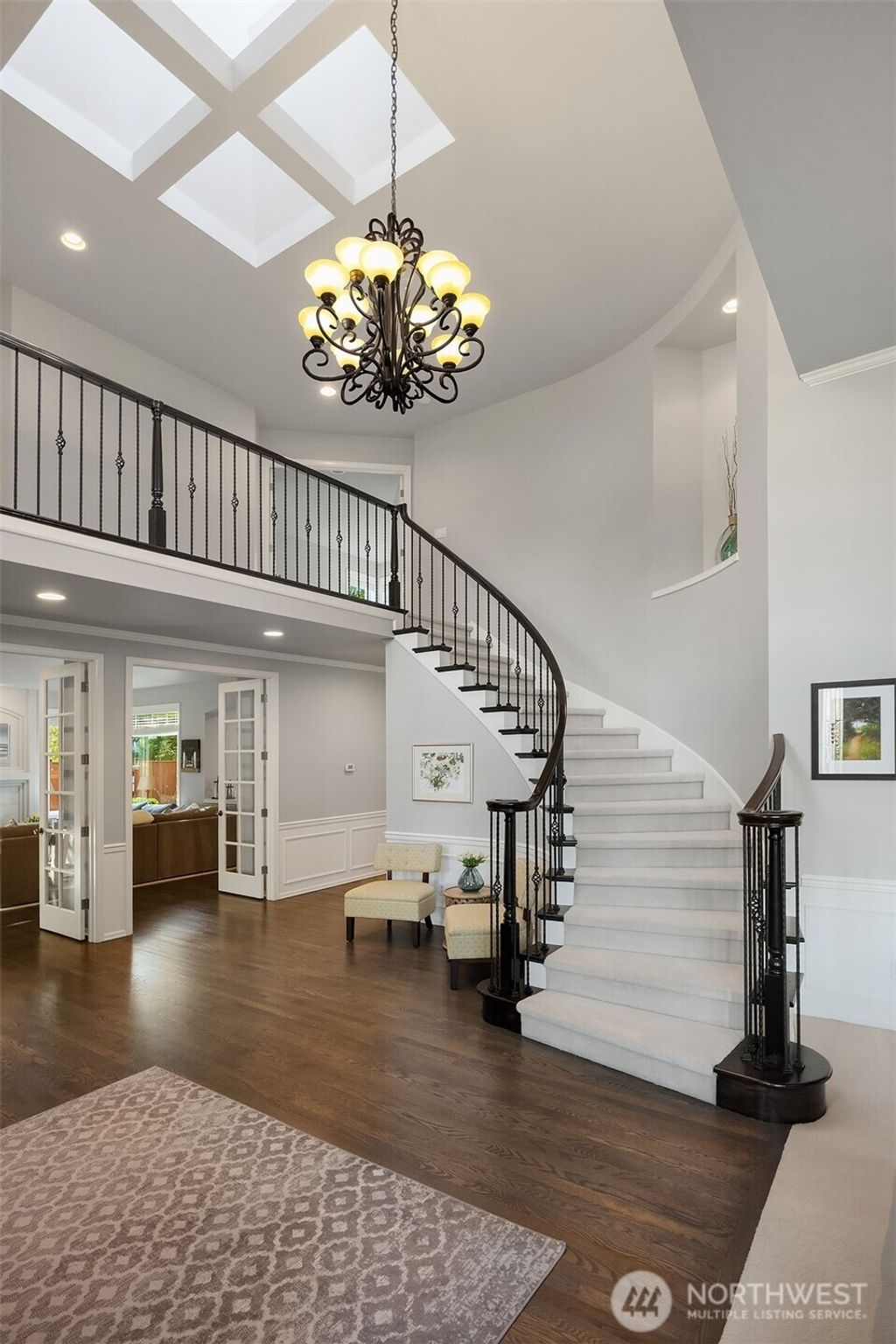 Photo of 1741 267th Court SE, Sammamish, WA 98075 (MLS # 2487921)