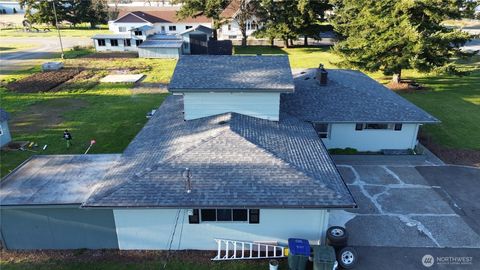 Photo of 108 W Bartlett Road, Lynden, WA 98264 (MLS # 2508876)