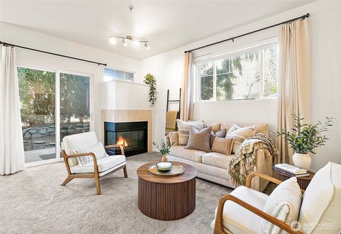 4710 Mill Pond Dr SE 304 Auburn WA 98092