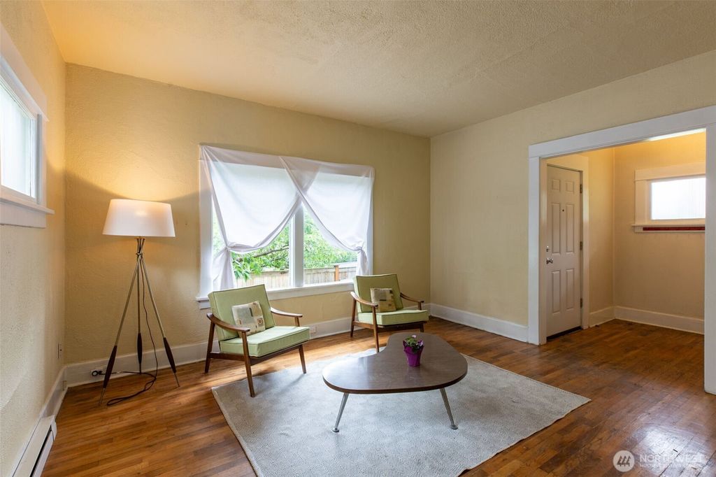Photo of 2544 15th Avenue W, Seattle, WA 98119 (MLS # 2520606)