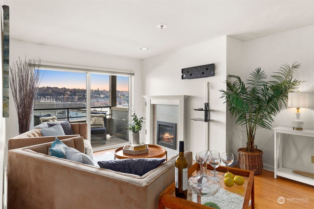 Photo of 1504 Aurora Avenue N #410, Seattle, WA 98109 (MLS # 2022314)