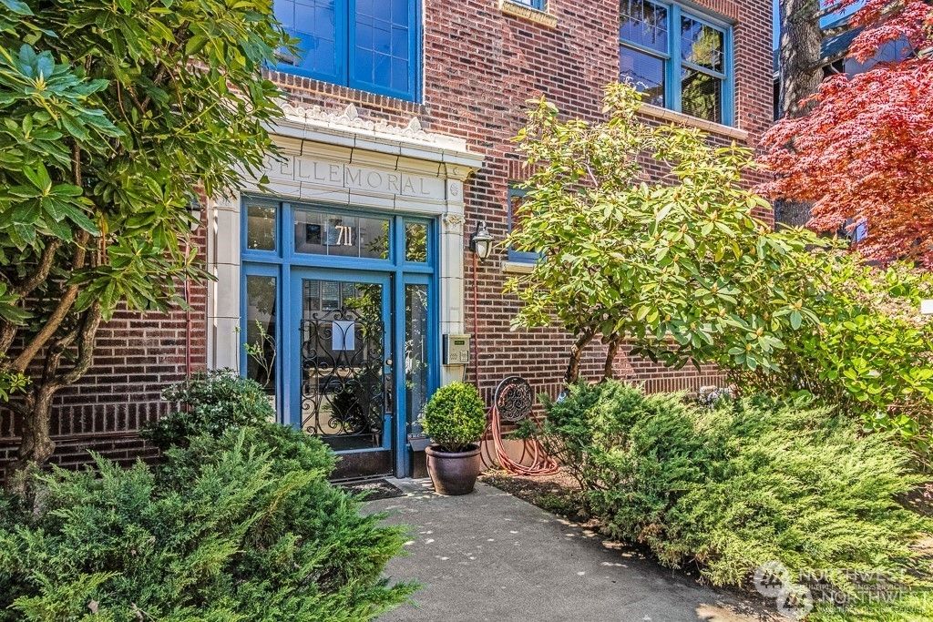 Photo of 711 Belmont Place E #302, Seattle, WA 98102 (MLS # 2328259)