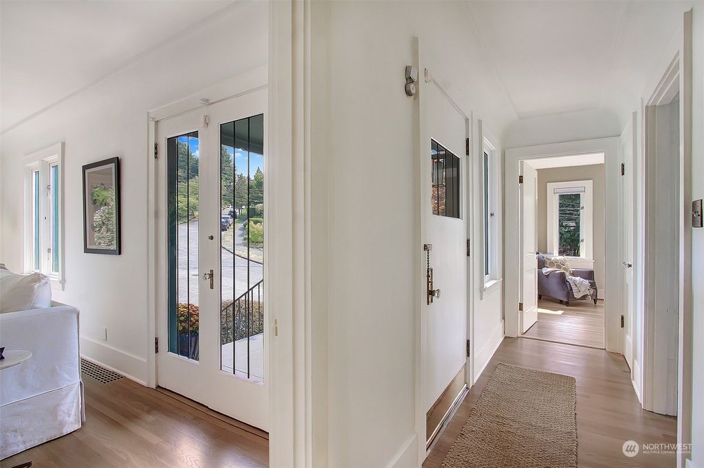 Photo of 5203 2nd Avenue NW, Seattle, WA 98107 (MLS # 2289970)