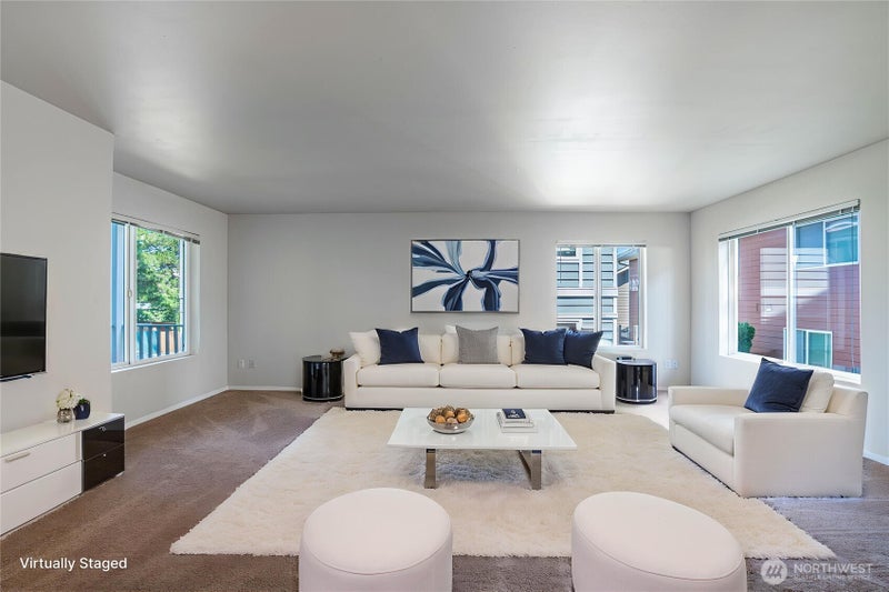 433 W Webster Avenue