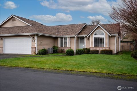 Photo of 33 Lakewood Oaks Drive SW, Lakewood, WA 98499 (MLS # 2485126)