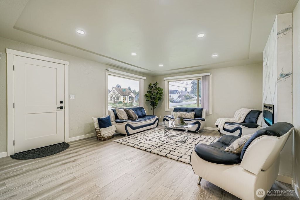 Photo of 7520 Park Avenue S, Tacoma, WA 98408 (MLS # 2459301)